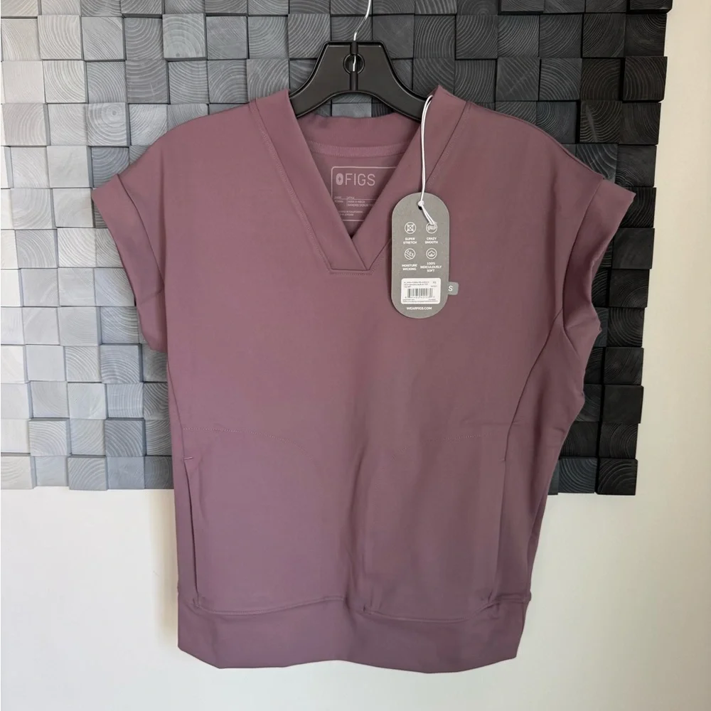 Figs V-Neck Scrub Top -Plum - Picture 5 of 12